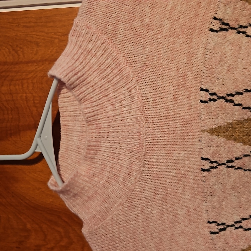 Sweater - Picture 3 of 3